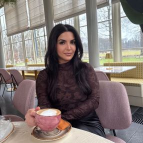 Elice, Oppas in Amersfoort