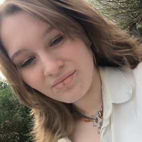 Joy, Babysitter in Raamsdonksveer