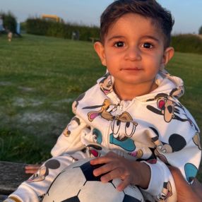 Aslan, Gezin in Oude Pekela