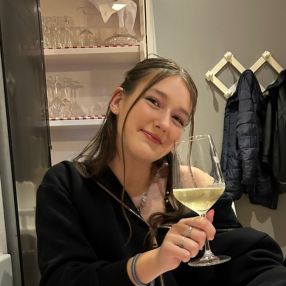 Manon, Babysitter in Pijnacker
