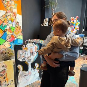 Theresa Banu, Gezin in Rotterdam