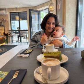 Alifiya, Family in Aerdenhout