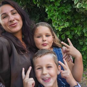 Ramona, Family in Schagen