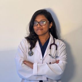 Snigdha, Oppas in Maastricht