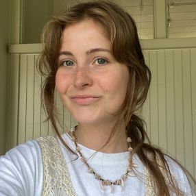 Isabelle, Babysitter in Bussum