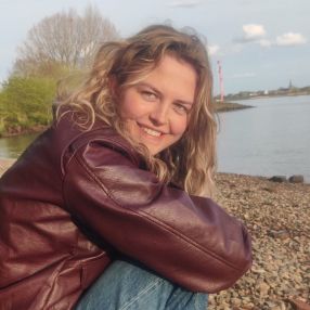 Myrthe, Oppas in Linschoten