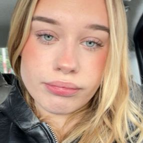 Alicia, Babysitter in Noordscheschut