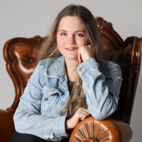Lizzy, Babysitter in Overdinkel