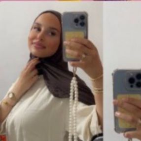 Zahra, Oppas in Veenendaal