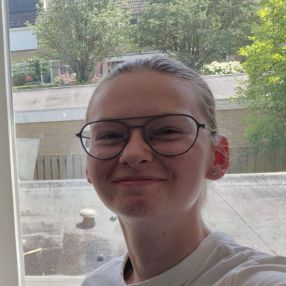 Demy, Oppas in Sliedrecht