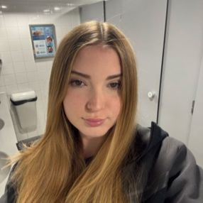 Lauren, Babysitter in Julianadorp