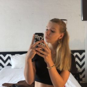 Noortje, Babysitter in Weerselo