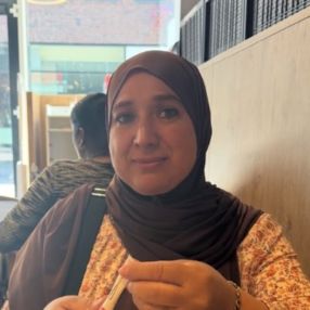 Samira, Oppas in Lelystad