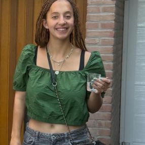 Romy, Babysitter in Noord-Brabant