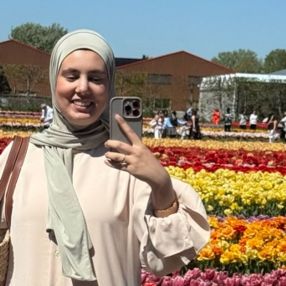 Hajar, Babysitter in Utrecht