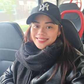 Liezel, Babysitter in Monnickendam