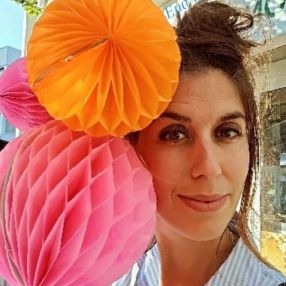 Pelin, Babysitter in Purmerend