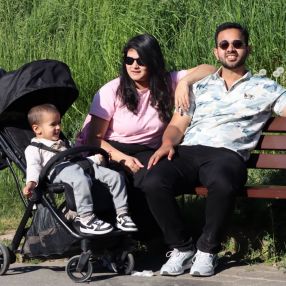 Shobhit, Gezin in Hoofddorp