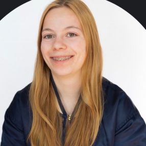Bente, Babysitter in Wehl