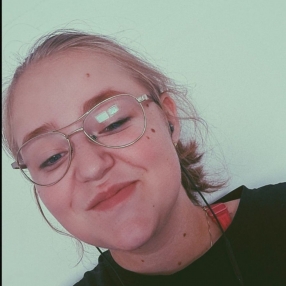 Jennifer, Babysitter in Uden