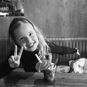Chantal, Gezin in Roden