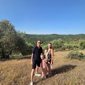 Angela, Family in Anna Paulowna
