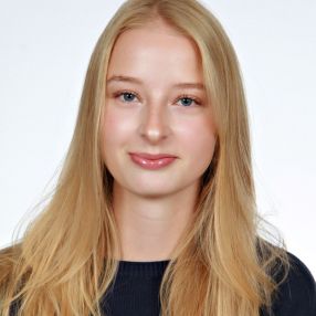 Sophie, Babysitter in Eelde
