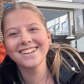 Lisa, Oppas in Hendrik-Ido-Ambacht