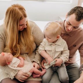 Esmee, Family in Almelo