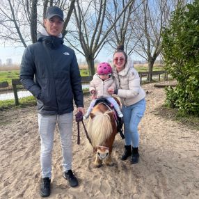 Bruna, Family in Beverwijk