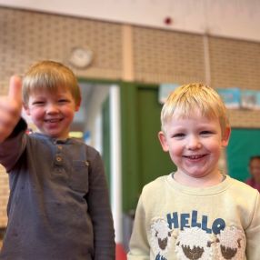 Sharon, Gezin in Eibergen