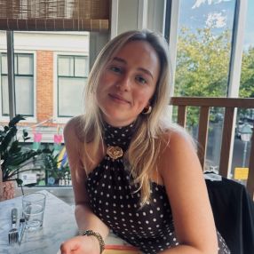 Lieke, Oppas in Harlingen