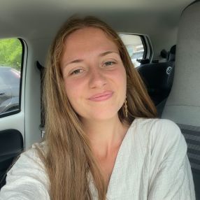 Romee, Babysitter in Arnhem