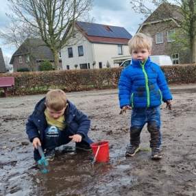 Valentina, Gezin in Nieuwkuijk