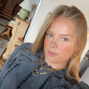 Jill, Oppas in Heukelum