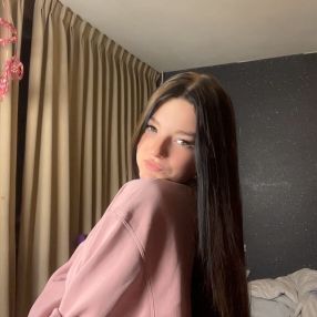 Saartje, Oppas in Holten