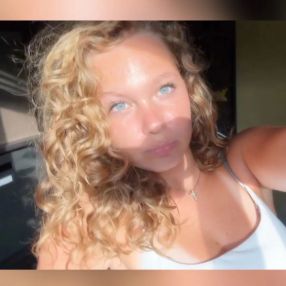 Sanne, Oppas in Wormer