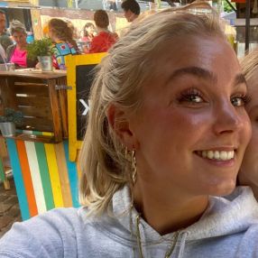 Willemijn, Babysitter in Rhenen
