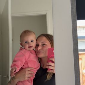 Romiena, Gezin in Apeldoorn