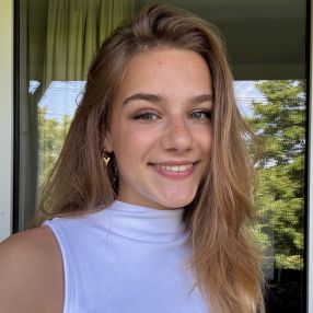 Isabel, Oppas in Bilthoven