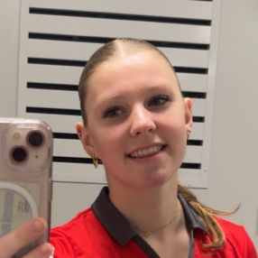 Pleun, Babysitter in Beuningen Gld