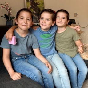 Joyce, Family in Nieuw-Vennep