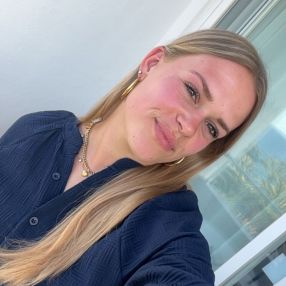 Anna, Babysitter in Papendrecht