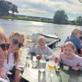 Marloes, Family in Hilversum