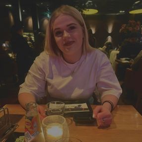Nienke, Babysitter in Gorinchem