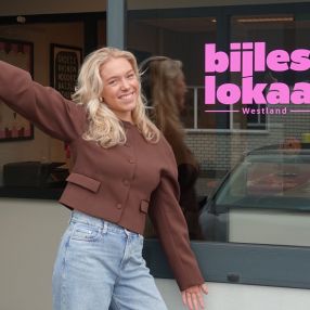 Suzan, Babysitter in De Lier