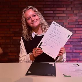 Bibi, Oppas in Reeuwijk