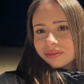 Shanel, Babysitter in Gouderak