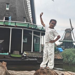 Mathuri, Gezin in Delfgauw