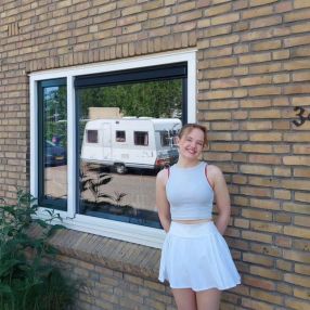 Amy, Oppas in Groenlo